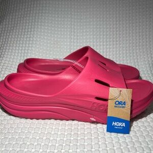 Hoka U Ora Recovery Slides 3. Size W14 / M12. Color Raspberry. New.
